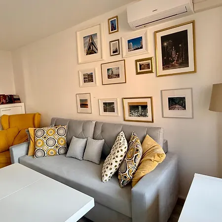 Ohmyhome Panorama W Centrum Warszawy Z Widokiem Na Palac Kultury * Βαρσοβία